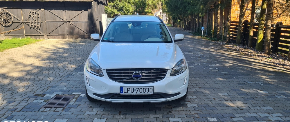 Volvo XC 60 cena 75900 przebieg: 226000, rok produkcji 2016 z Puławy małe 67